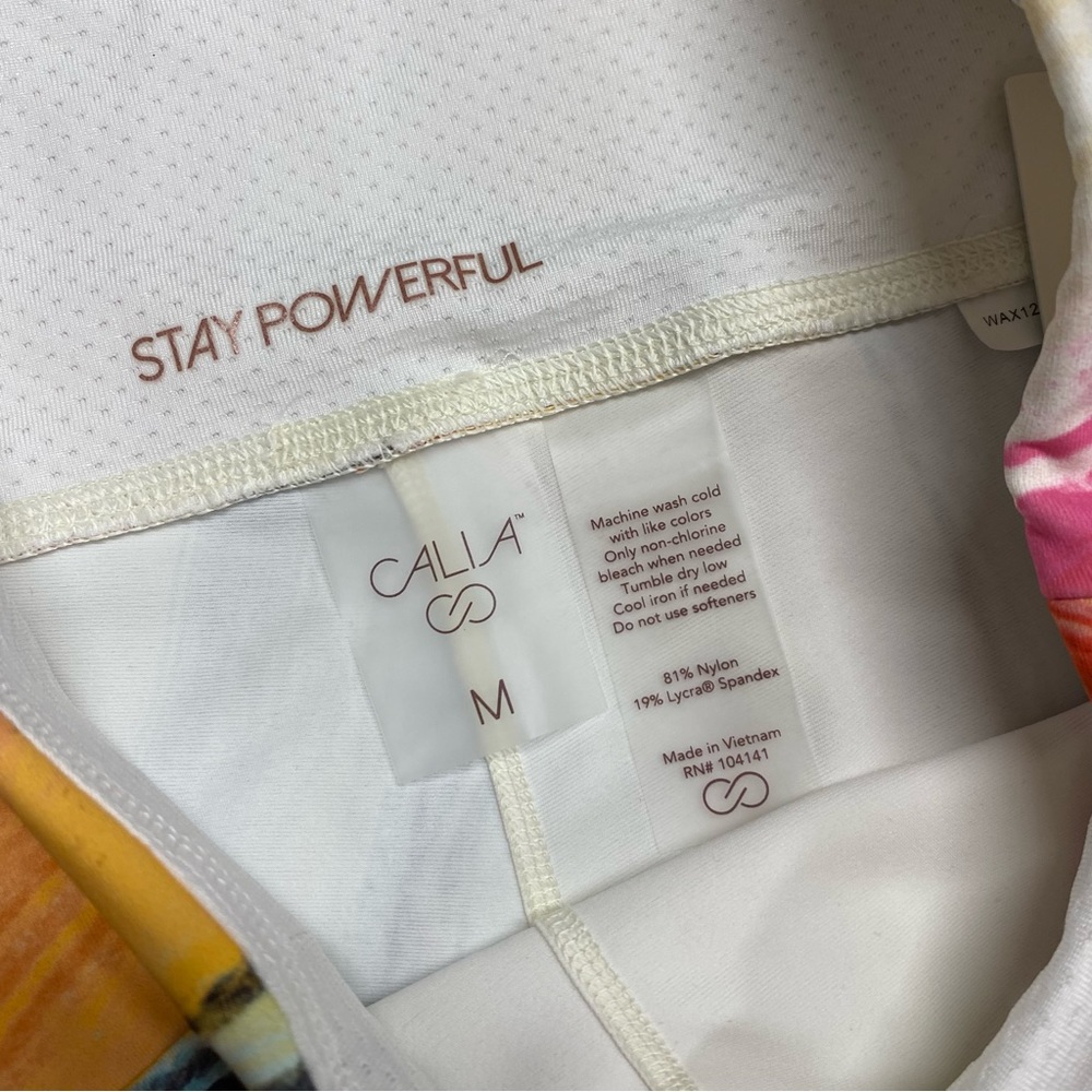 Calia Biker Short Energize Collection High Rise Artisan Hand Multi NWT Med / Lrg - Picture 4 of 5